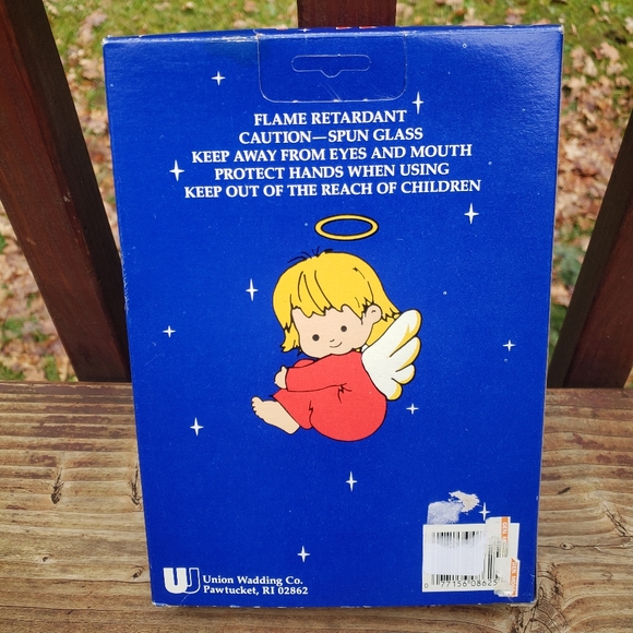 Vintage Angel Hair Spun Glass Union Wadding CO - Made In USA 2oz Box - Picture 9 of 12